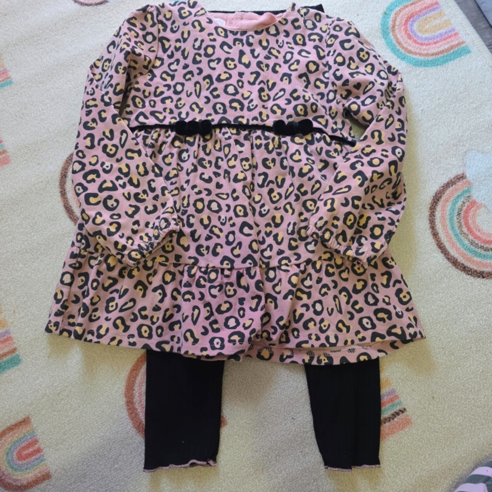 Mudpie Toddler 2 piece Dress With Leggings set Nwt size 5T